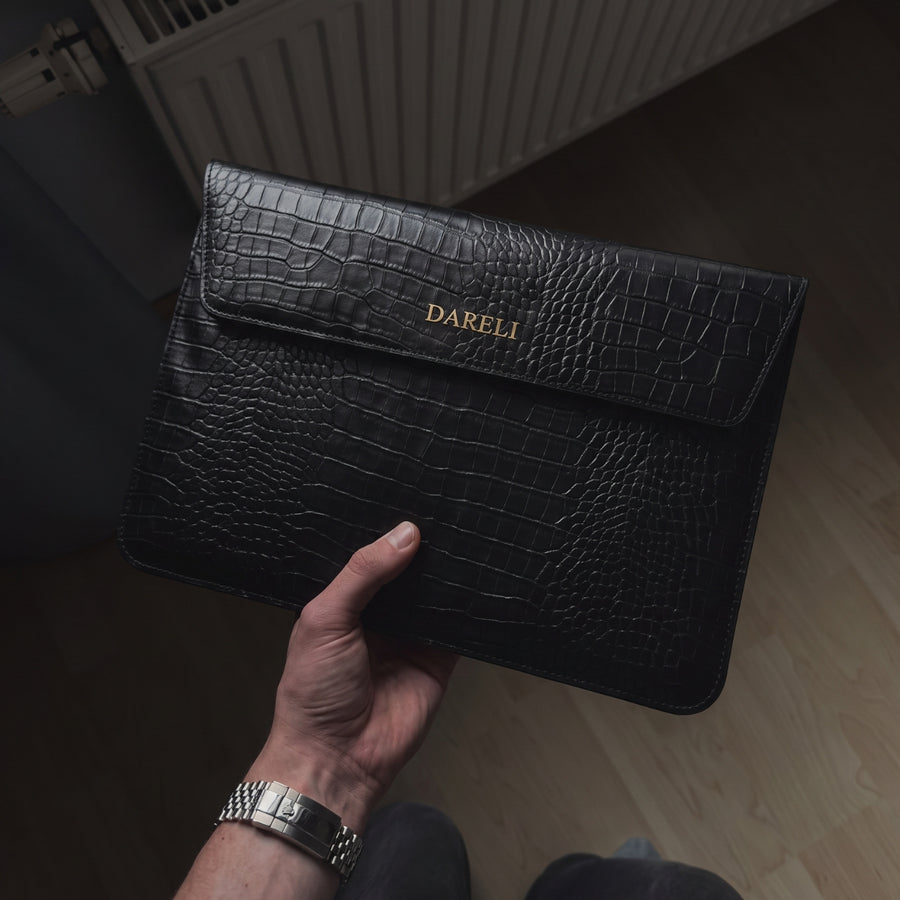 Bellmont Pouch — Onyx Black